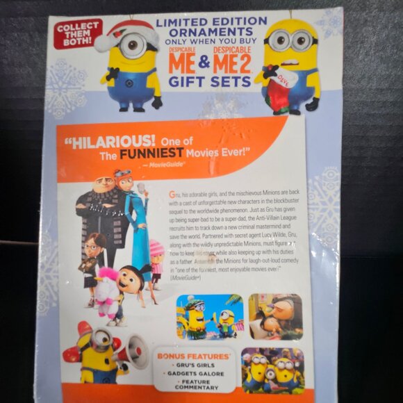 New Despicable Me 2 DVD Holiday Gift Set Limited Edition Ornament & DVD Sealed - Picture 3 of 8